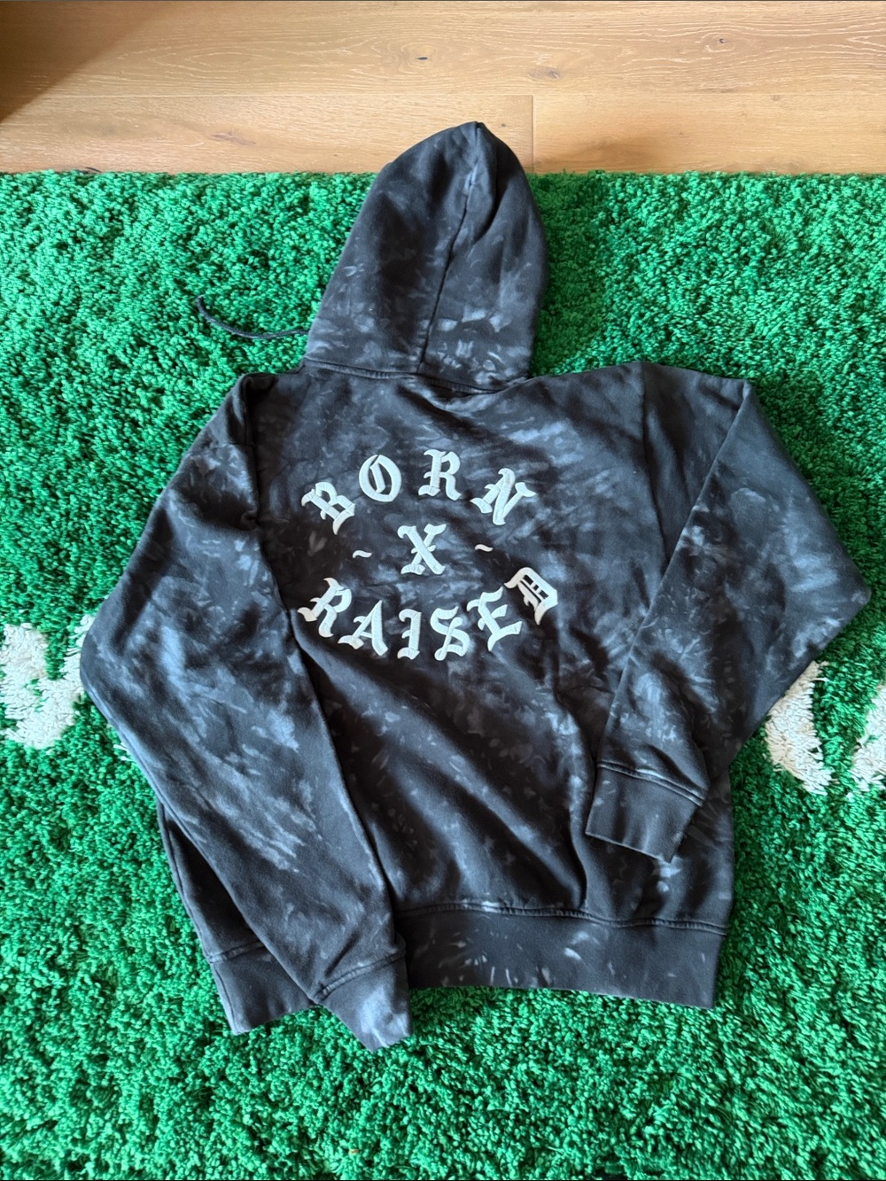 NWOT Born X Raised Men's Black Tie-Dye Hooded Sweatshirt Size L